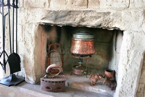 Old Irish Cottage Fireplace Stock Image - Image of cottage, pots: 12432585