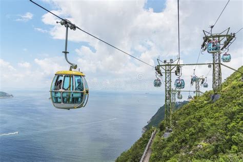 Cable Car in Ocean Park, Hongkong Editorial Image - Image of asian, giant: 184093560