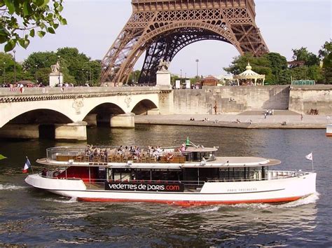 Seine River Cruises in Paris: How to Choose the Best Seine Cruise Boat ...