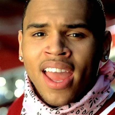 Kiss Kiss - Chris Brown - Vevo