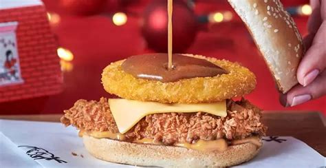 KFC's Gravy Lovers sandwich just launched on menus across Canada | Dished