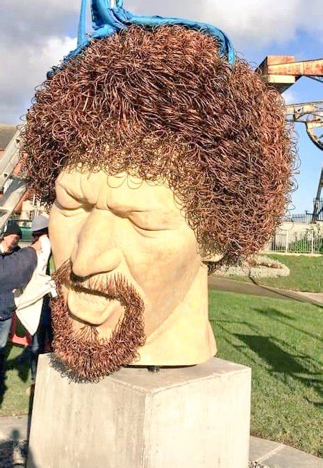 Former Mayor of Dublin calls for Luke Kelly statue to be moved after ...