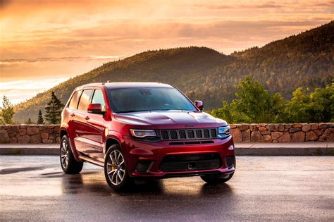 2020 Jeep Grand Cherokee Trackhawk: Review, Trims, Specs, Price, New Interior Features, Exterior ...