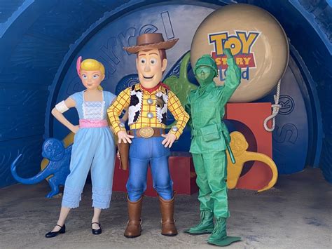 PHOTOS: New Woody Character Costume Makes Global Debut at Hong Kong Disneyland - WDW News Today