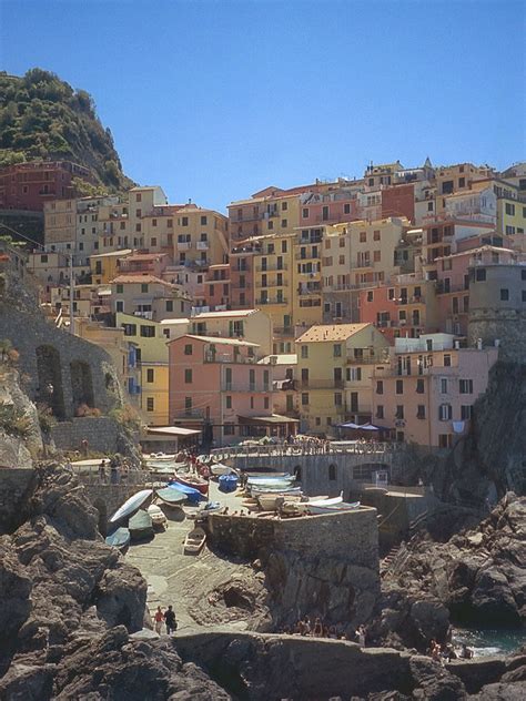 5 Charming Towns of the Italian Coast: Manarola and the world's largest manger. ~ Italy Photo ...