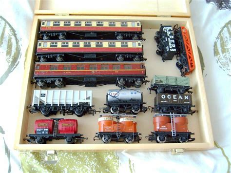 hornby model trains vintage 12 of them in good condition collection only | in Stevenage ...