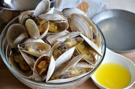 how to steam clams on the stove