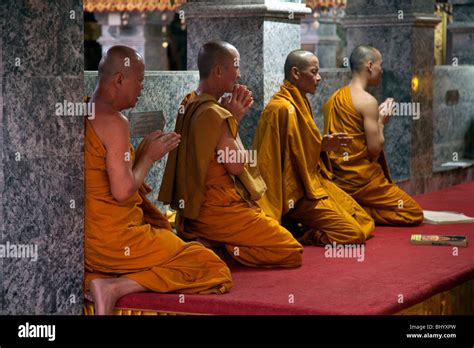 Thai buddhist monk chanting hi-res stock photography and images - Alamy