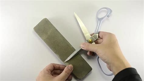 How To Sharpen Hair Cutting Scissors At Home - 4 Easy Tricks