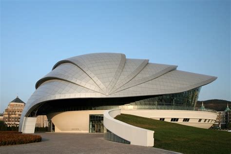 Dalian Shell Museum / The Design Institute of Civil Engineering & Architecture of DUT | ArchDaily