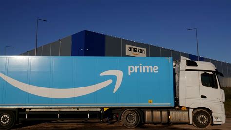 Amazon Prime Truck Logo