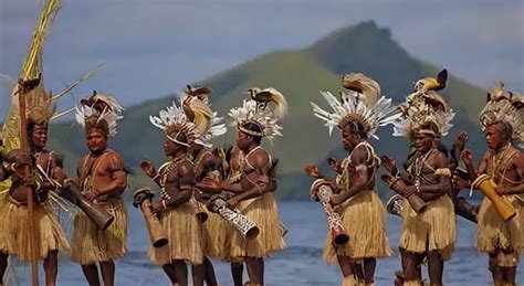 5 Traditional Dance of Papua