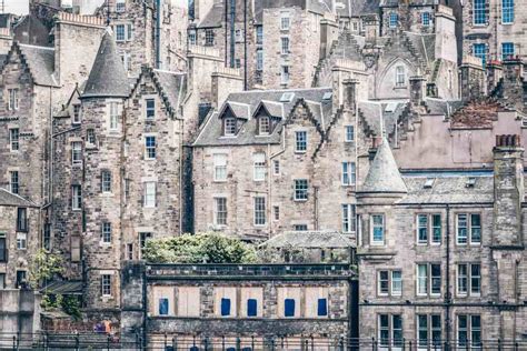 Free Self-Guided Edinburgh Walking Tour: (With Map!)