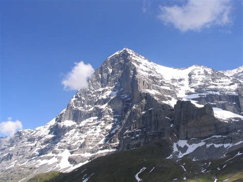 The Eiger, North Face [2048 X 1536] : r/EarthPorn