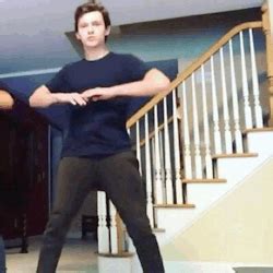 We Need To Talk About These Videos Of Tom Holland Dancing That Have Resurfaced