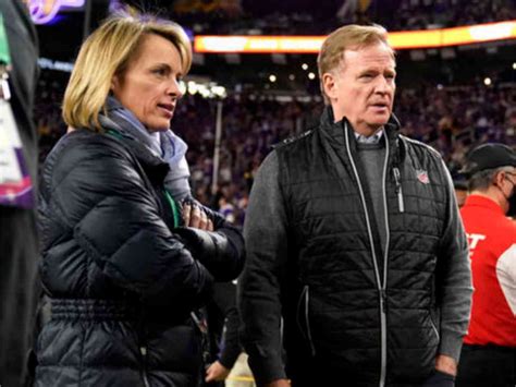 Who is Roger Goodell’s Wife Jane Skinner?