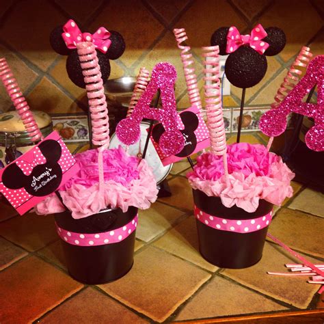 Centerpieces Minnie Mouse birthday DIY pink | Minnie party, Birthday diy, Minnie mouse birthday