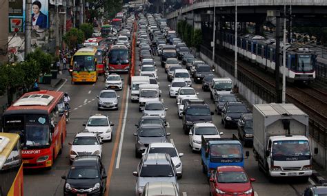 Philippines set to impose emergency decree to tackle traffic gridlock in Manila