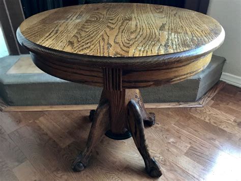 Vintage Round Oak Side Table With Ball And Claw Feet