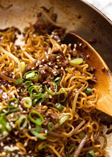 Quick Asian Beef Ramen Noodles | Recipe | Asian beef, Recipetin eats ...