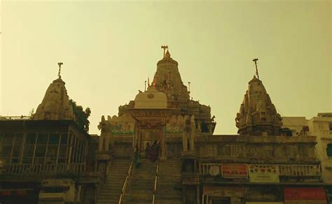 Udaipur Jagdish Temple - History, Timings, Darshan, Opening, Closing