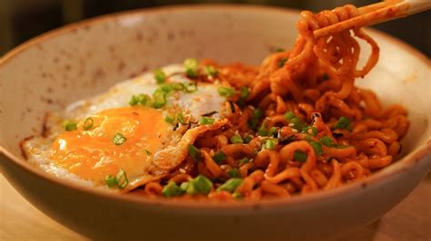 Korean Spicy Ramen Noodles Recipe - YouTube