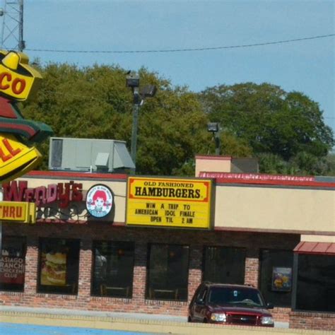 Original Taco Bell Sign – Savannah, Georgia - Gastro Obscura