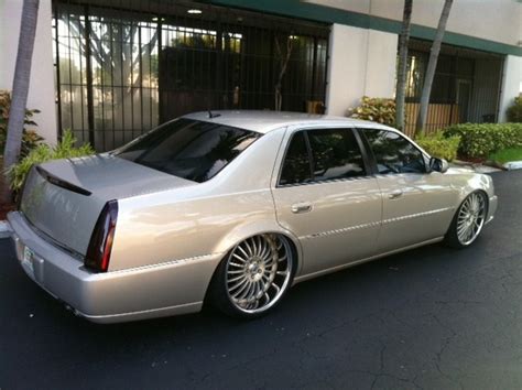 lavinskys 2008 Cadillac DTS