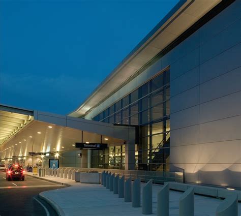 Signature Logan Terminal/ Logan International Airport | Architect Magazine