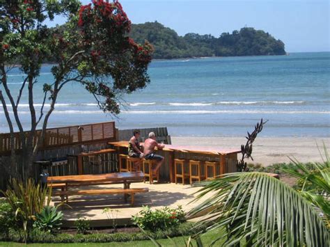 Top 10 New Zealand Beach Resorts For A Great Beach Vacation!