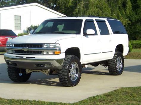 Find used 2002 CHEVROLET SUBURBAN 35X12.5X20 NITTO MUD GRAPPLERS TIRES ...