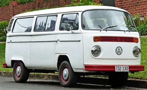 File:1973-1980 Volkswagen Kombi (T2) van 01.jpg - Wikipedia, the free encyclopedia