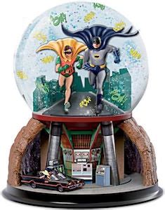 Batman And Robin Snow Globe - GetBatman.com