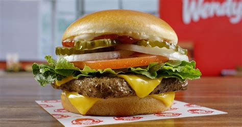 Healthy options at Wendy’s: A dietitian’s top tips