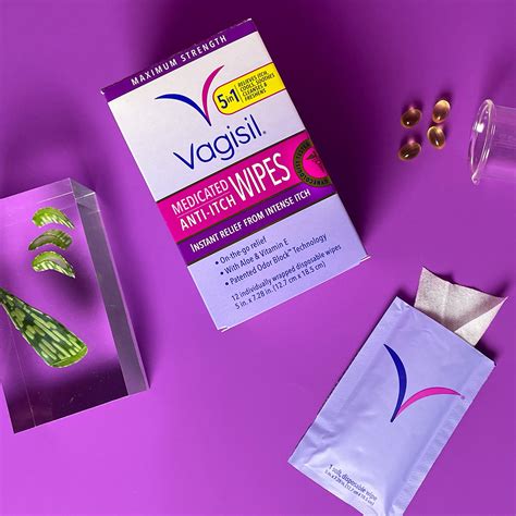 Vaginal Anti-Itch Wipes (12 Count) - Vagisil