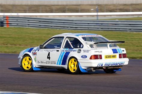 Ford sierra rs cosworth rally