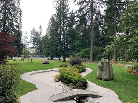 Coquitlam Parks Seniors Choose for the Best Weekend Picnics