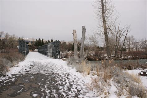 Truckee River Trails: Mayberry Park - Truckee River Guide