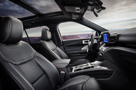 U Mad? 4 Reasons the 2020 Ford Explorer's Seats Won't Leave You ...