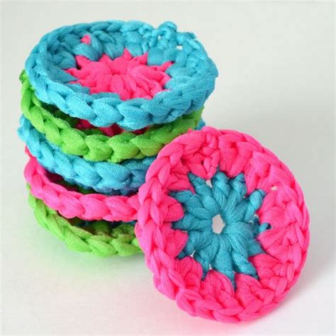 How to Crochet Dish Scrubbers - Craft projects for every fan!