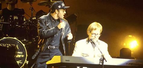 Watch Elton John's George Michael Tribute - Elton John Plays "Don't Let the Sun Go Down on Me" Video