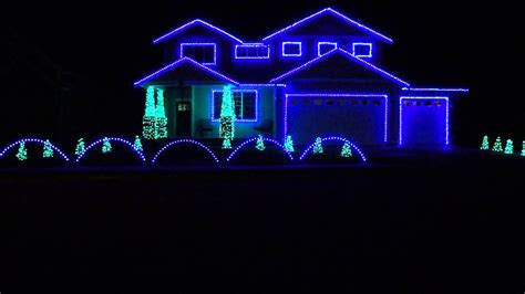 Seahawks Tribute 2013 by Emerald Way Lights | Holiday lights display ...