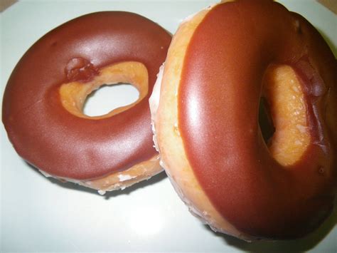 KEITHACCINO'S DAILY DONUT: The Daily Donut Day 74- Krispy Kreme ...