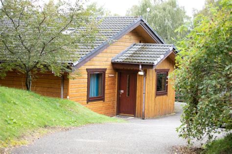 LOCH INSH CHALETS LTD | KINCRAIG, UNITED KINGDOM | SEASON DEALS FROM £205