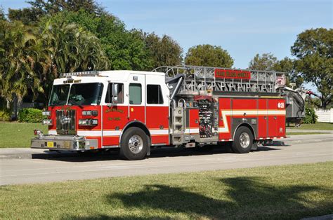 FL, Palm Beach County Fire Department Ladder Company