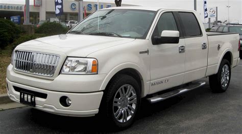 2008 Lincoln Mark LT Base 4x4 Crew Cab 5.5 ft. box 139 in. WB 4-spd ...