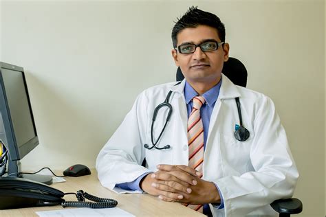 Dr. Mohan Patel - Nephrologist & Transplant Surgeon in Nashik ...