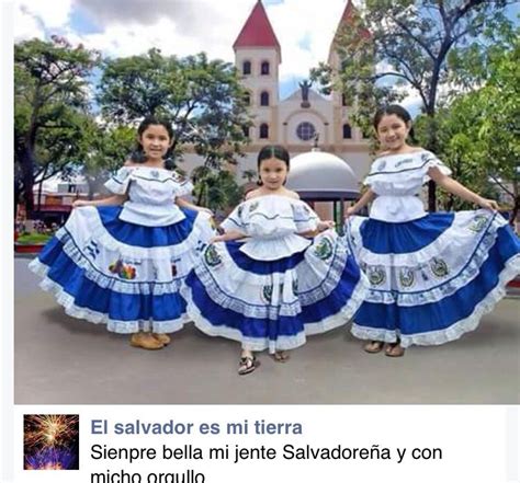 El Salvador | Costumes around the world, Poses, Places around the world