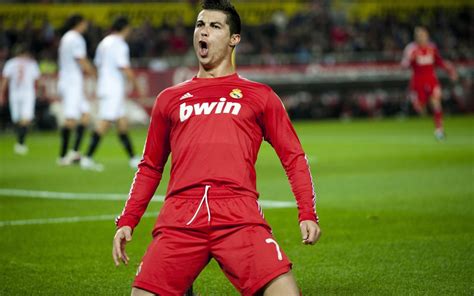 Cristiano Ronaldo red Real Madrid jersey wallpaper - Cristiano Ronaldo ...