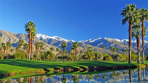 Amazing Places To Travel: Palm Springs- City in California